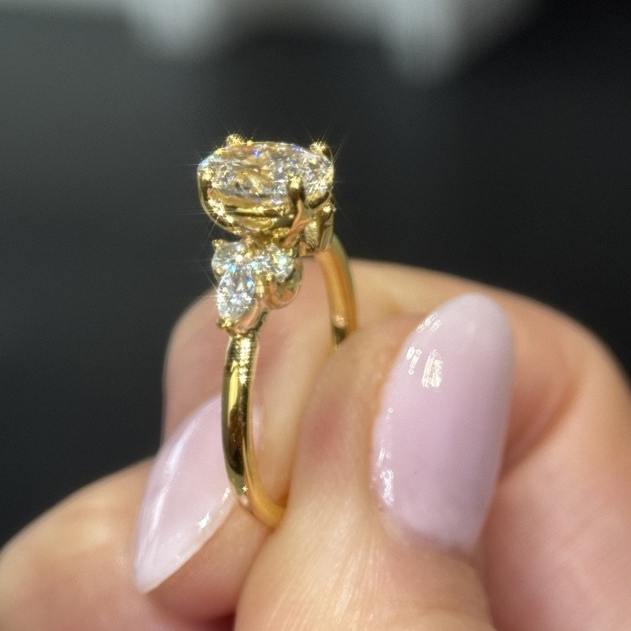 1.01 Ct Oval Lab-Grown Diamond Side-Stone Engagement Ring in 14K Yellow Gold — D/VVS2 IGI Certified — View 6