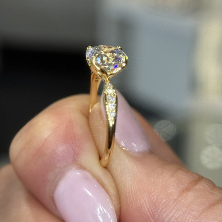 1.54 Ct Round Lab-Grown Diamond Side-Stone Engagement Ring in 14K Yellow Gold — D/VVS2 IGI Certified