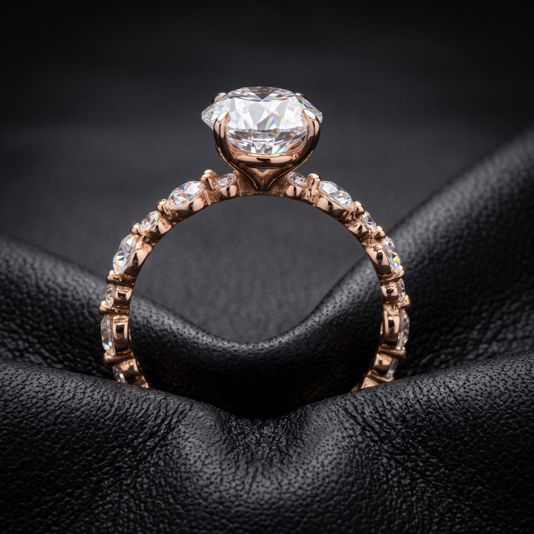 2CT moissanite engagement ring.