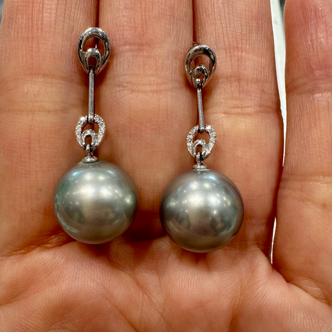 13.1mm round light gray Tahitian Pearl Dangling Earrings with diamonds in 14K white gold