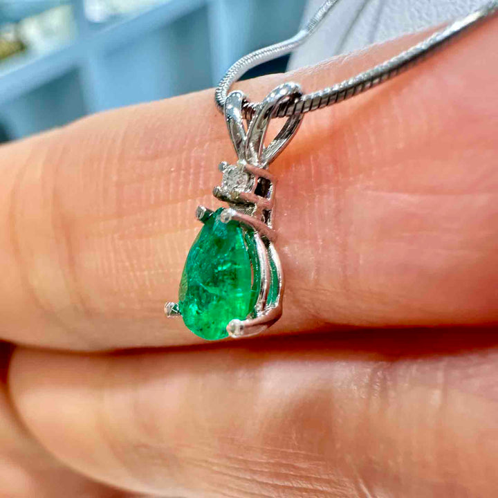 14K white gold pendant with 0.53 ct Colombian emerald and natural 0.021 ct diamond on an 18" 14K white gold box chain, perfect for May birthstone gifts.