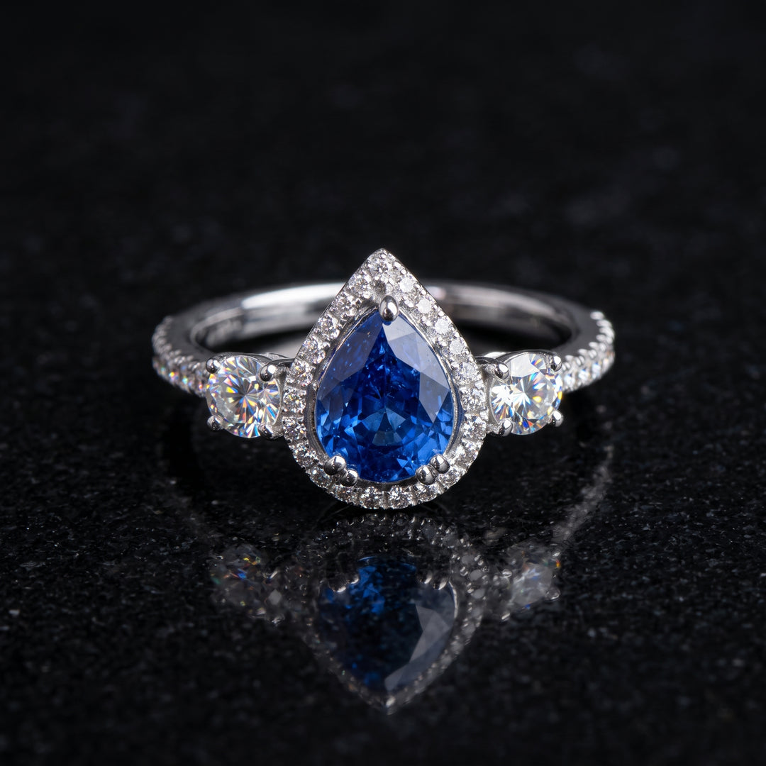 Pear-Shaped natural Blue Sapphire Ring