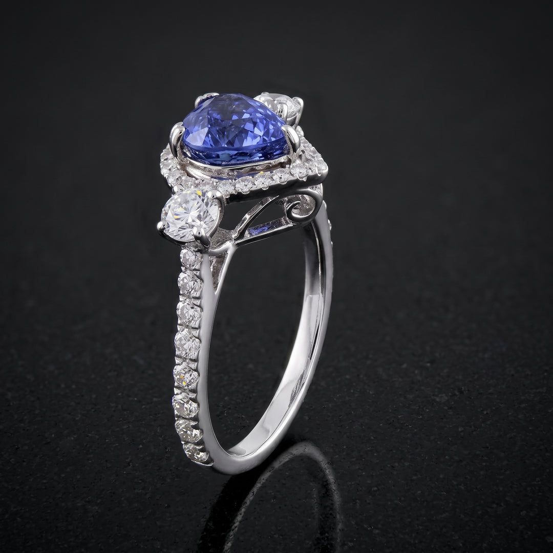 Pear-Shaped natural Blue Sapphire Ring