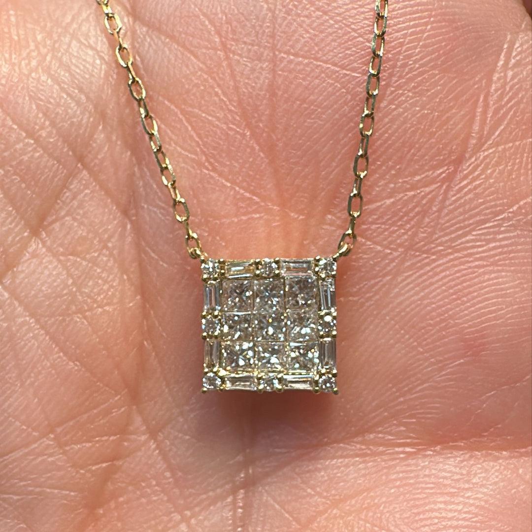 18K yellow gold square pendant necklace with 0.56 Ct natural princess and baguette diamonds.