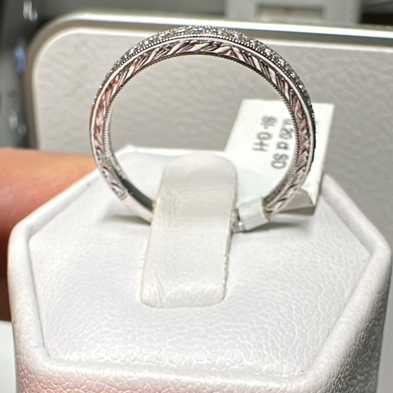 14K gold diamond wedding band with 0.20 CT pave-set diamonds and milgrain details.