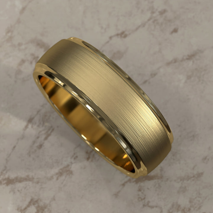 7.5mm brushed half round men’s band with polished step edges