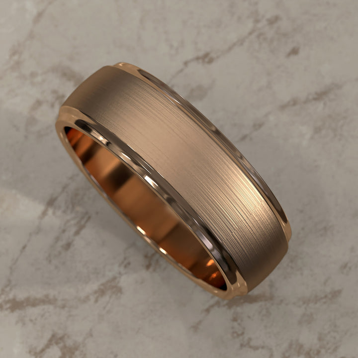 7.5mm brushed half round men’s band with polished step edges