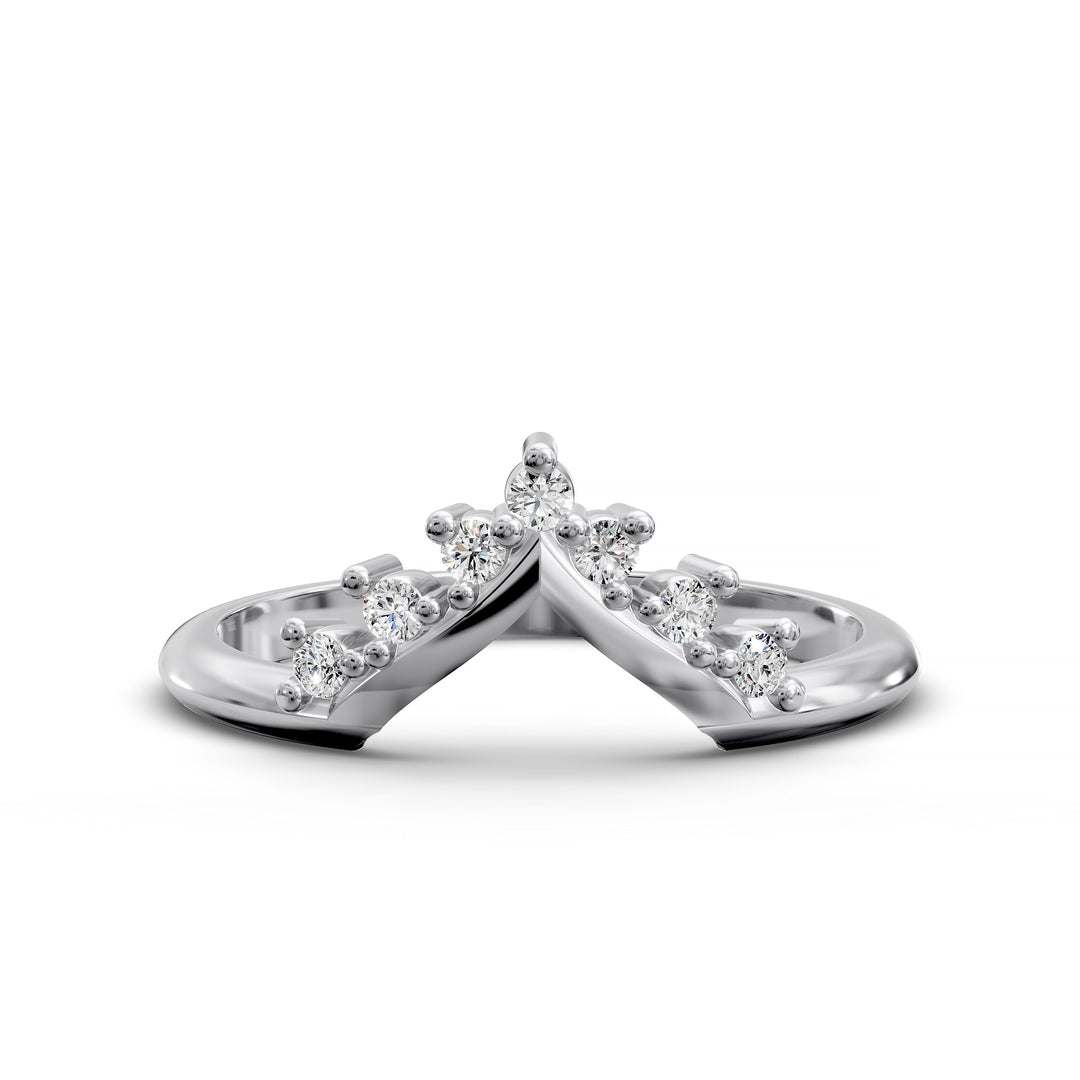 v shaped chevron diamond band with round brilliant stones