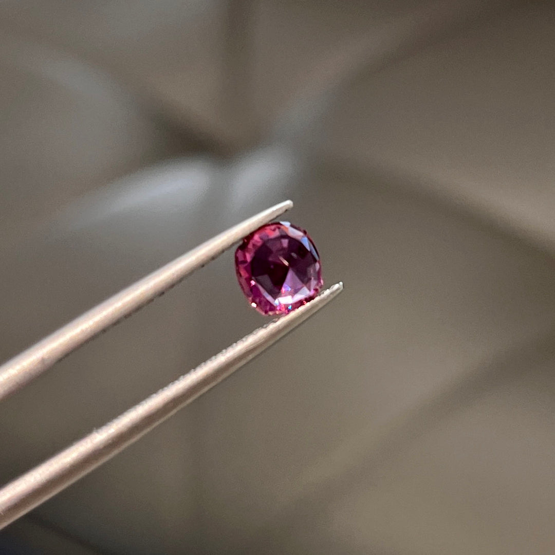 Light pink cushion sapphire 1.04ct loose gemstone