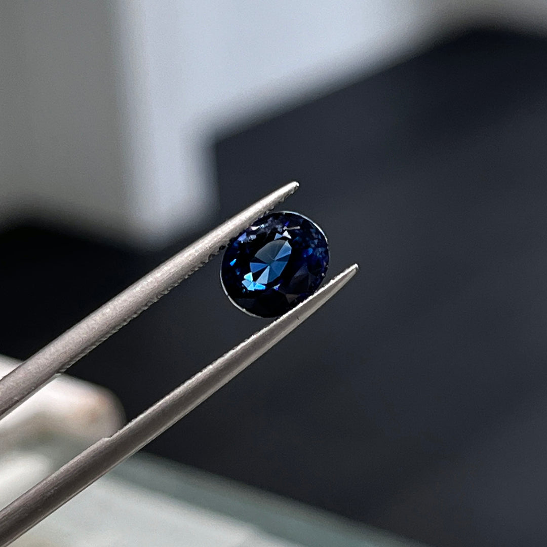Oval deep dark blue sapphire 2.32ct loose gemstone