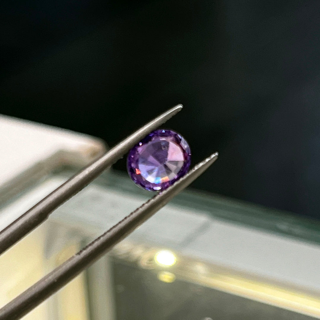 Oval light purple sapphire 1.79ct loose gemstone