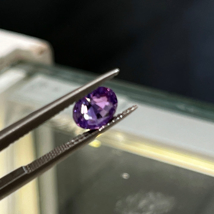 Oval light purple sapphire 1.79ct loose gemstone