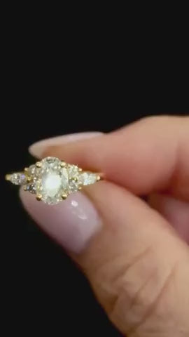 1.01 Ct Oval Lab-Grown Diamond Side-Stone Engagement Ring in 14K Yellow Gold — D/VVS2 IGI Certified — Product video