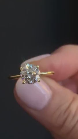 1.51 Ct Round Lab-Grown Diamond Solitaire Engagement Ring in 14K Yellow Gold — D/VVS2 IGI Certified — Product video